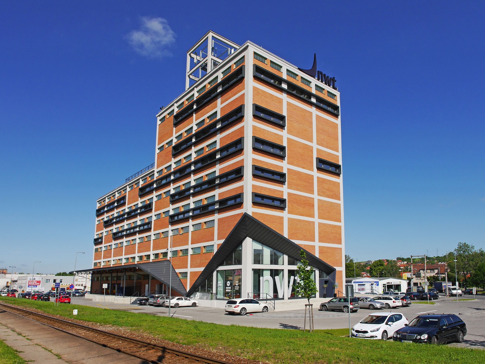 Pronájem moderních kancelářských prostor, třída Tomáše Bati, Zlín - Prštné.